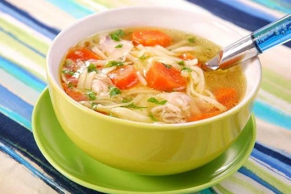 Суп с домашней рисовой лапшой Суп с домашней рисовой лапшой