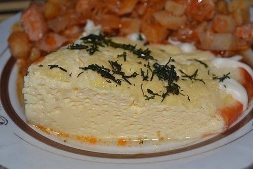 Вкусный омлет в кастрюле