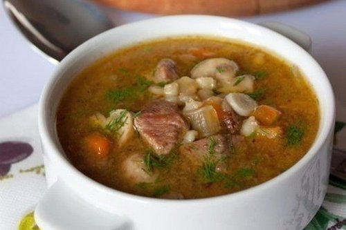 Грибной суп с говядиной и перловкой Грибной суп с говядиной и перловкой