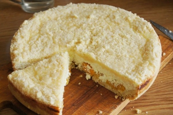 Творожная королевская ватрушка с курагой