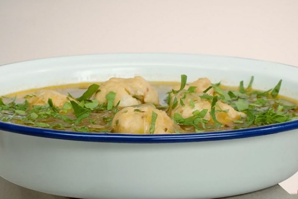 Овощной суп с рыбными тефтелями