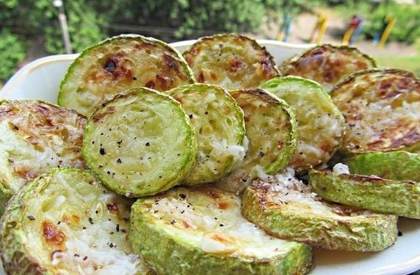 Жареные кабачки — 12 вкусных рецептов