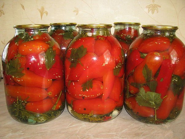 Маринованные помидоры с болгарским перцем. Надёжный рецепт!