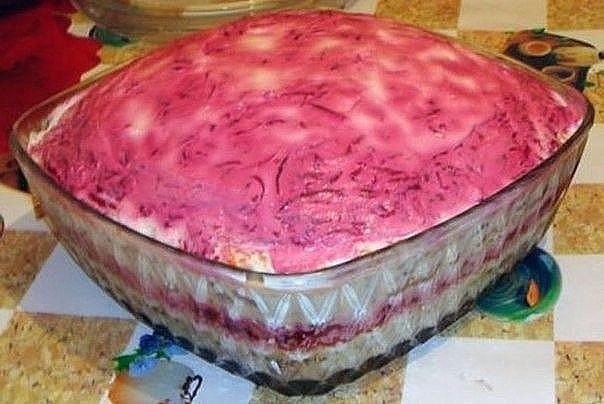 Все хозяйки обязательно должны знать рецепт этого салата!