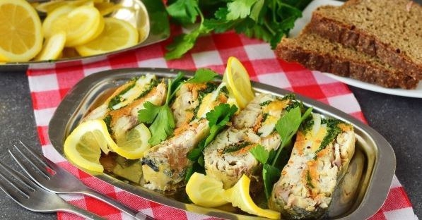 ФАРШИРОВАННАЯ СКУМБРИЯ С ЖЕЛАТИНОМ