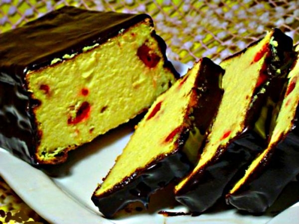 Довольно часто бываю в Карпатах. Нигде не видел такой вкусной выпечки, как здесь. В любой кофейне За