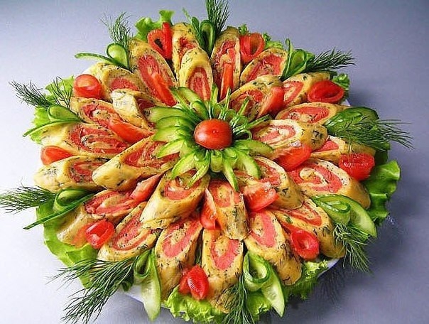 СЫРНЫЙ РУЛЕТ С СЕМГОЙ "ЗАКУСКА НА ПРАЗДНИК" СЫРНЫЙ РУЛЕТ С СЕМГОЙ "ЗАКУСКА НА ПРАЗДНИК"