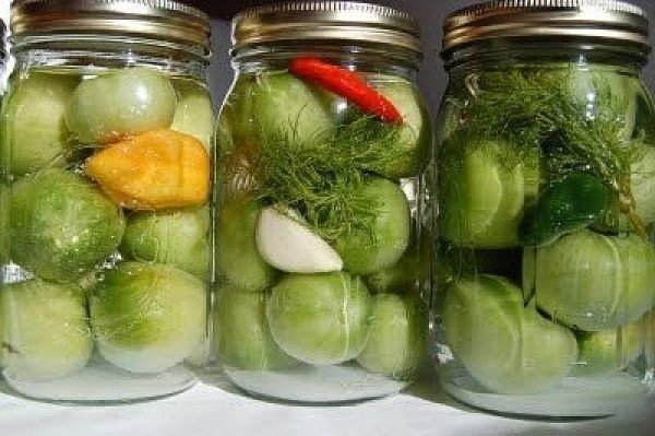 Подборка рецептов по заготовке зелёных помидор