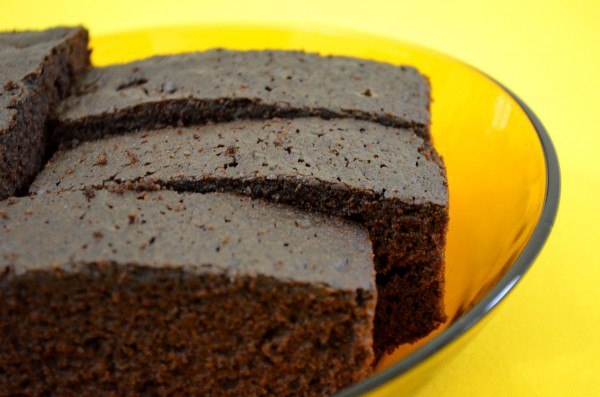 Постные кофейные брауни с черносливом