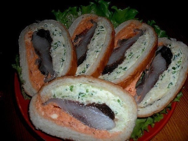 ОРИГИНАЛЬНЫЕ БУТЕРБРОДЫ С СЕЛЬДЬЮ ОРИГИНАЛЬНЫЕ БУТЕРБРОДЫ С СЕЛЬДЬЮ