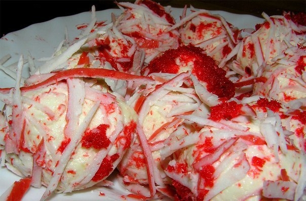 САЛАТ С СЫРОМ "КОСИЧКОЙ"