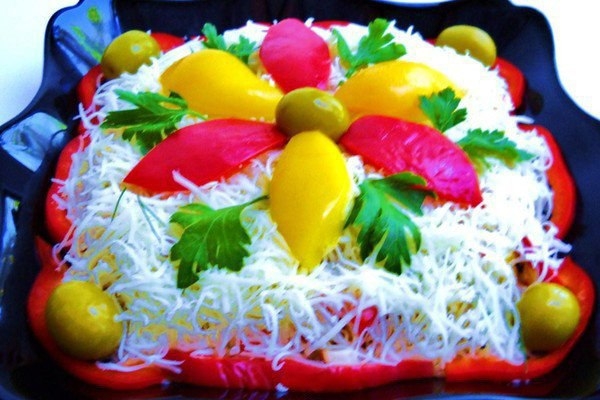 САЛАТ "ХОРОШЕЕ НАСТРОЕНИЕ"