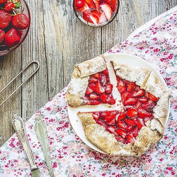 Клубничная галета