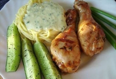 Маринованные куриные ножки с сливочным соусом Маринованные куриные ножки с сливочным соусом