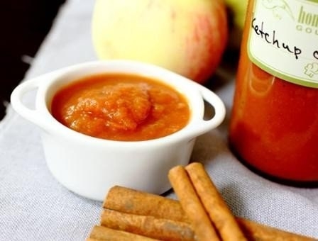 Кетчуп с яблоками и корицей