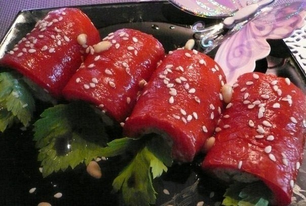 Рулетики из перца.