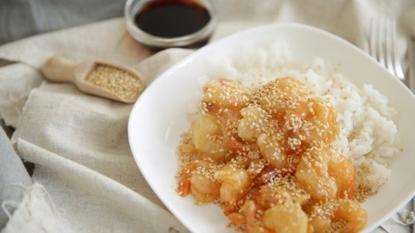 Креветки в медовом кляре