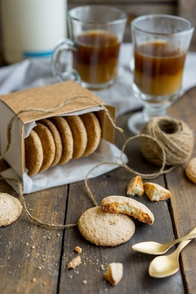 Миндальные печенья на меренге