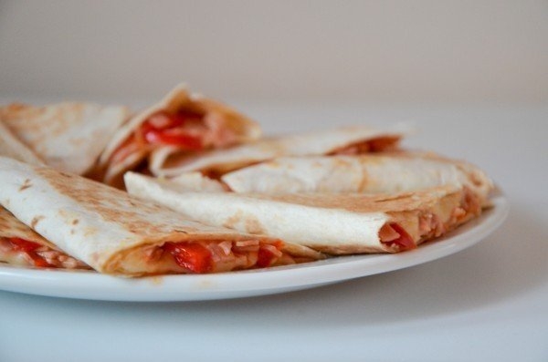 Кесадильи - вкуснейшая закуска Кесадильи - вкуснейшая закуска