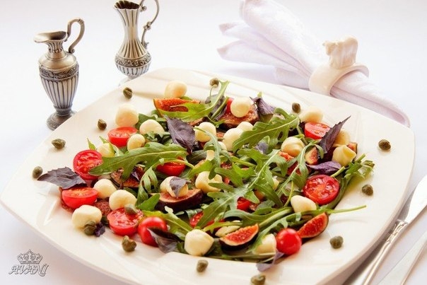 Салат средиземноморский для себя любимой Салат средиземноморский для себя любимой