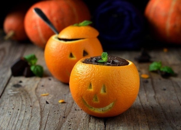 Шоколадный пудинг в апельсинах для Хэллоуина