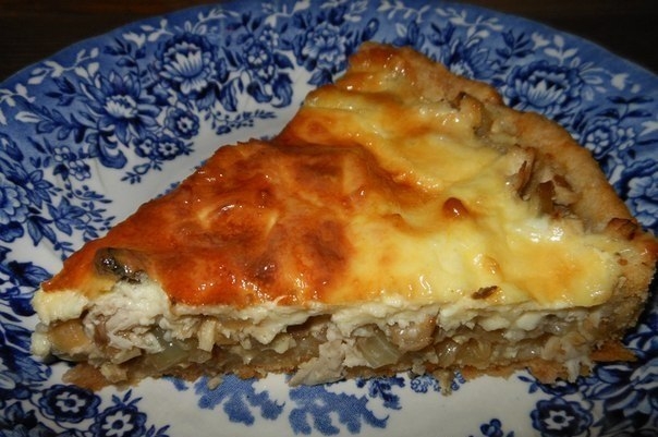 "Пирог с курицей,грибами и сыром"