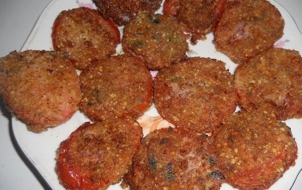 Помидоры в ореховой панировке