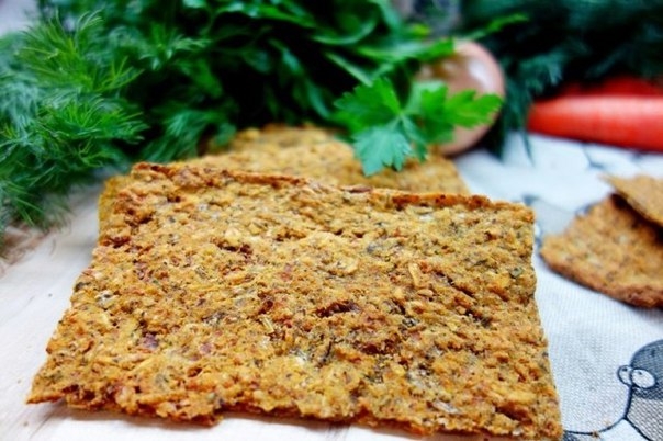 Морковно-луковые хлебцы