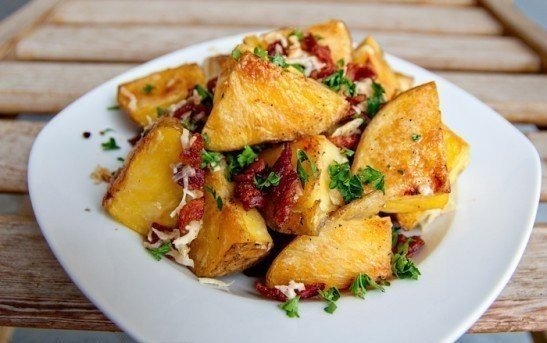 "Запеченный картофель с беконом"