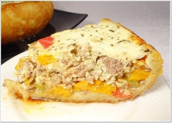 "Пирог из сладкого перца и фарша"