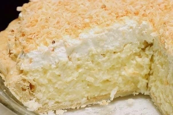 Кокосовый пирог со сливками — очень легко приготовить