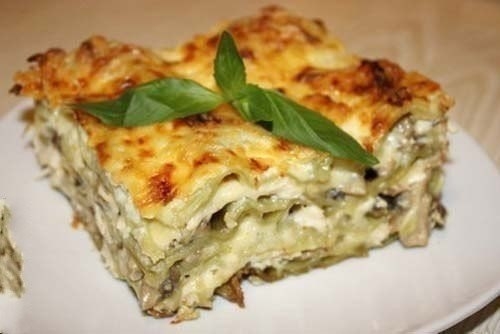 "Лазанья с курицей и грибами"