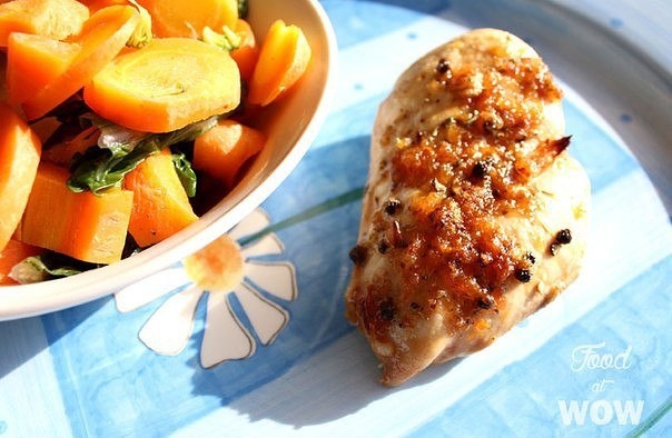 Запеченная куриная грудка с карамелизированным чесноком!