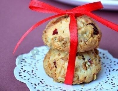 ОВСЯНОЕ ПЕЧЕНЬЕ С КЛЮКВОЙ (СМОРОДИНОЙ).