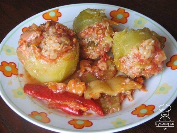 Фаршированные кабачки в мультиварке.