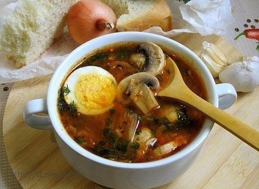 Наваристый суп с шампиньонами