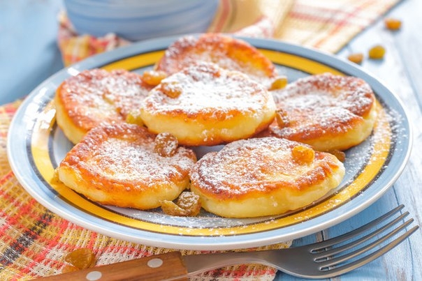 ДОМАШНИЕ СЫРНИКИ С МАНКОЙ