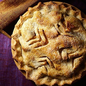 Пирог из груши с кедровыми орешками