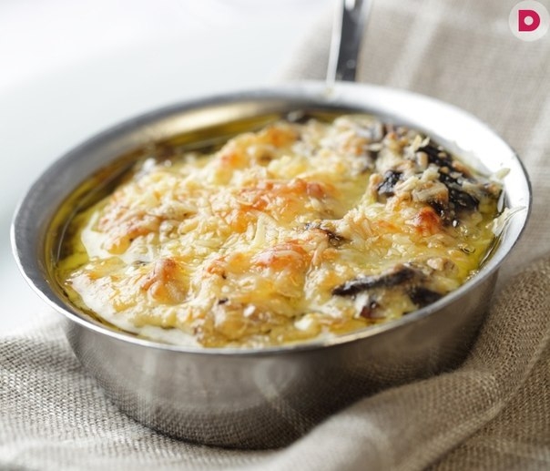 РЕЦЕПТ ЖЮЛЬЕНА С ГРИБАМИ И СЫРОМ