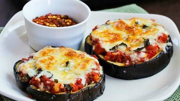 Мини-пицца из баклажанов