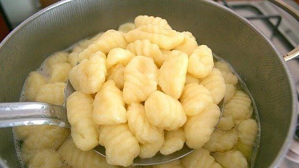 Картофельные ньоки ( ленивые вареники с картошкой)