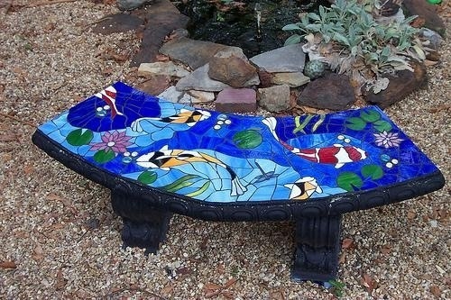 САДОВЫЕ СКАМЕЙКИ ИЗ МОЗАИКИ