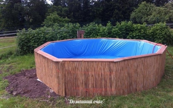 Как построить бассейн из простых деревянных поддонов: дешевле и практичнее не придумаешь