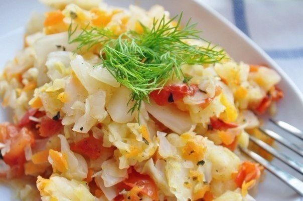 Тушеная капуста с овощами - 0% жира Тушеная капуста с овощами - 0% жира