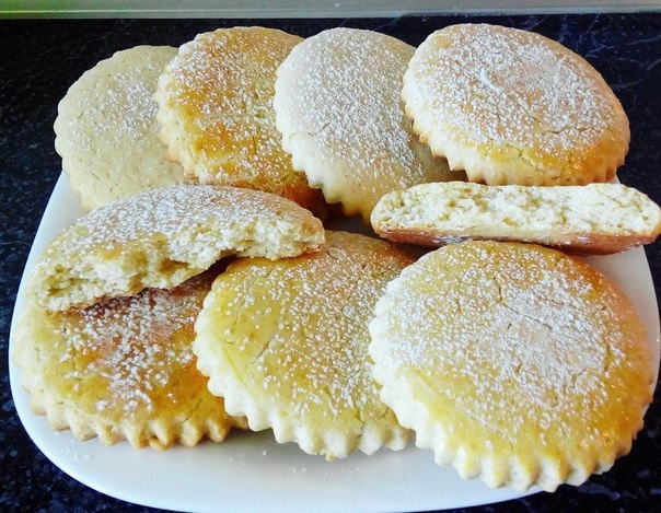Очень нежные и мягкие молочные коржики