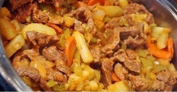 Очень вкусное мясное азу. Очень вкусное мясное азу.