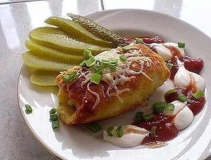 КАРТОФЕЛЬНЫЕ РУЛЕТИКИ С МЯСОМ КАРТОФЕЛЬНЫЕ РУЛЕТИКИ С МЯСОМ