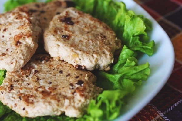 Куриные котлеты с творогом Куриные котлеты с творогом