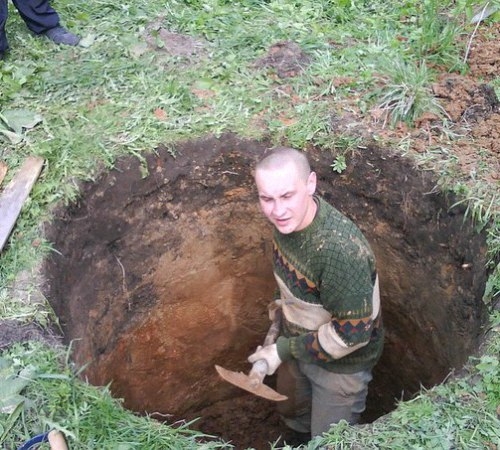 Монтаж сварного полимерного колодца