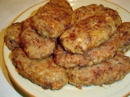 Вкуснейшие курино-грибные котлеты Вкуснейшие курино-грибные котлеты
